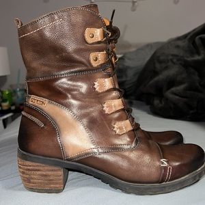 Lightly used PIKOLINOS